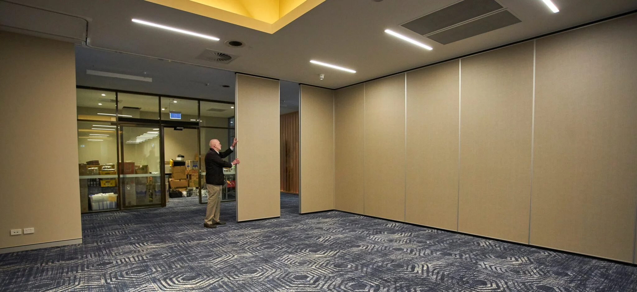 Multi-Fold Doors Dubai