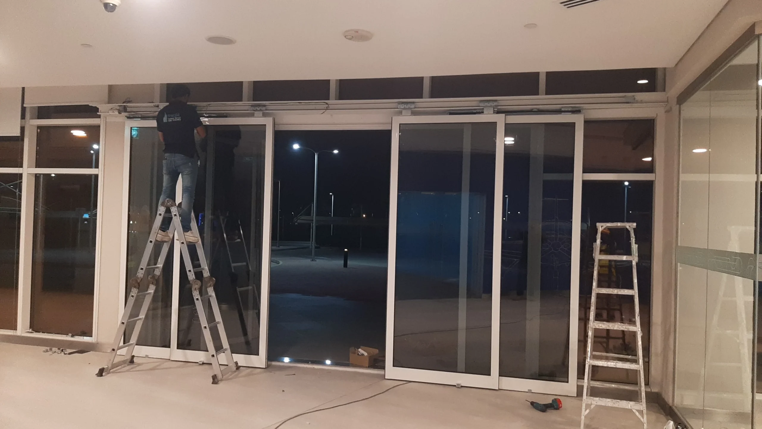 Aluminium-Framed Telescopic Doors