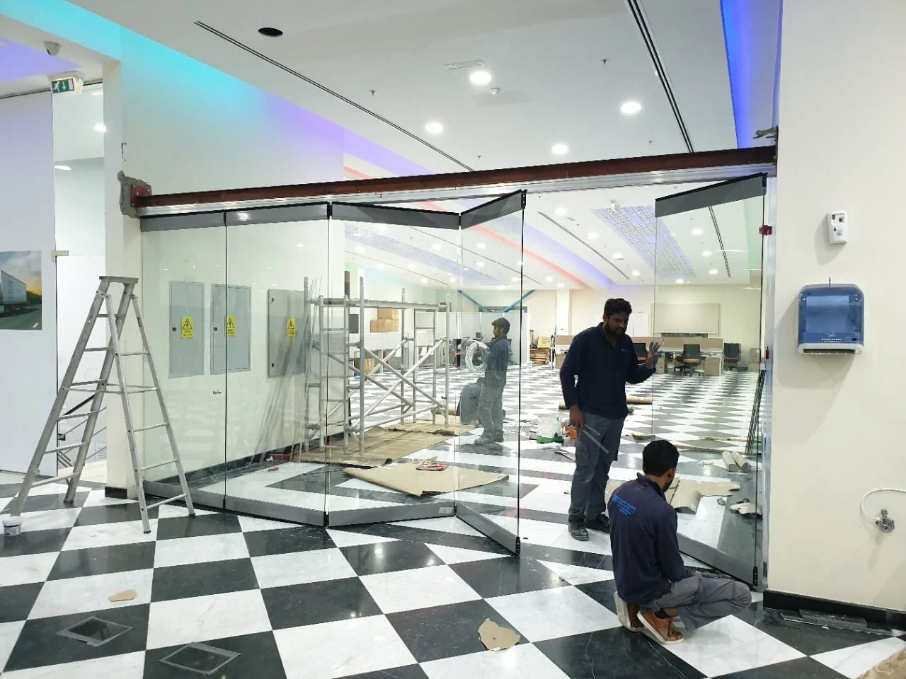 Folding Glass Doors Dubai