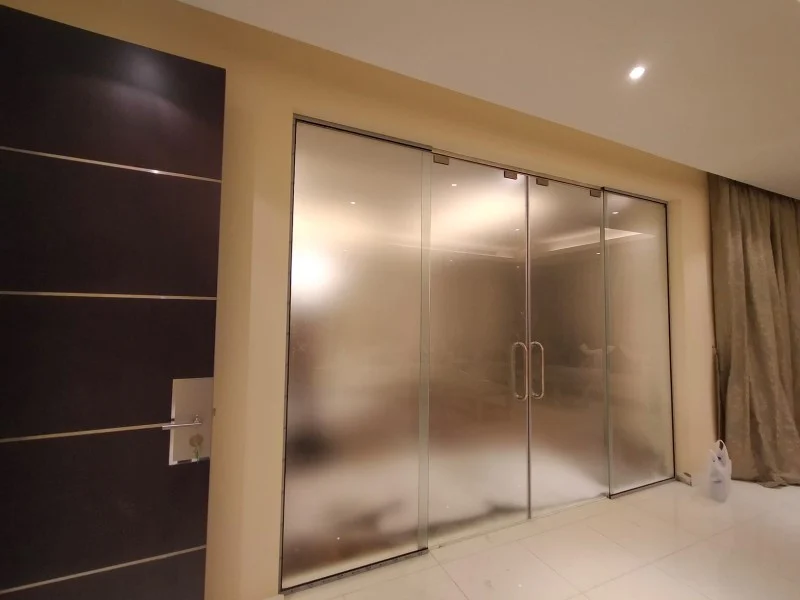 Villa Garden Slim Sliding Doors
