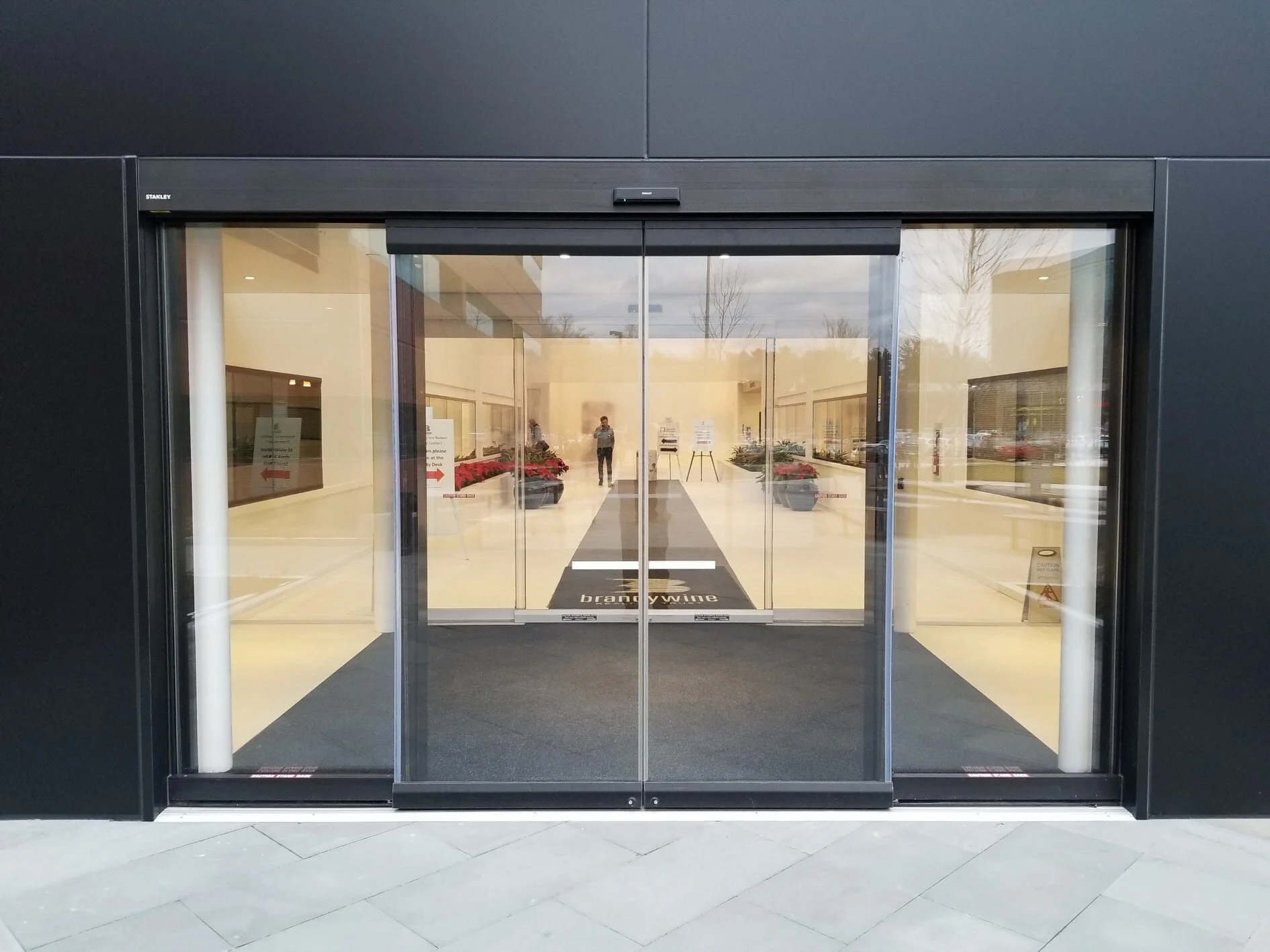 Automatic Sliding Doors Dubai