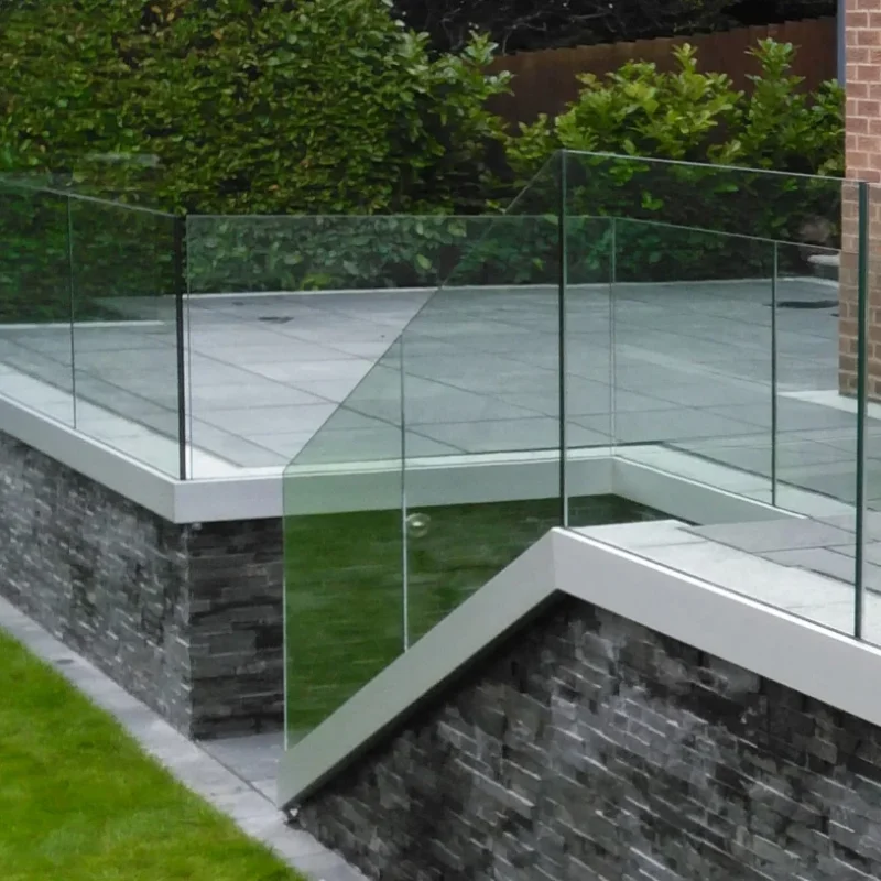 Glass Railing With Balustrade